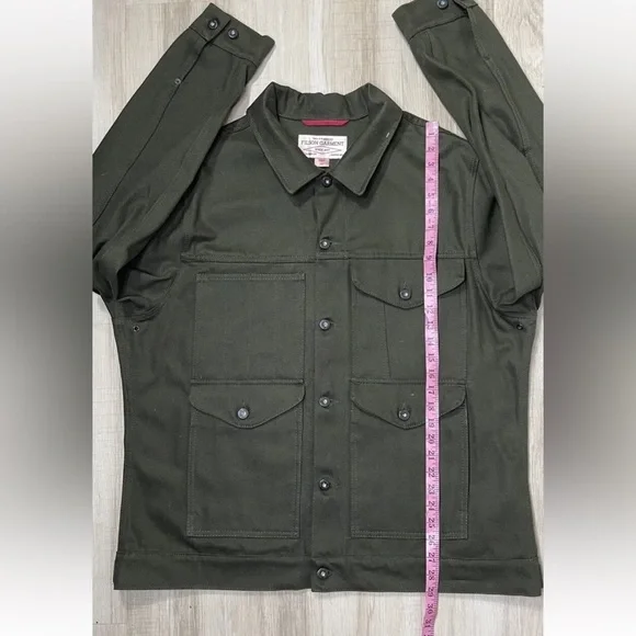 FILSON Short Cruiser Jacket. Size: XXL